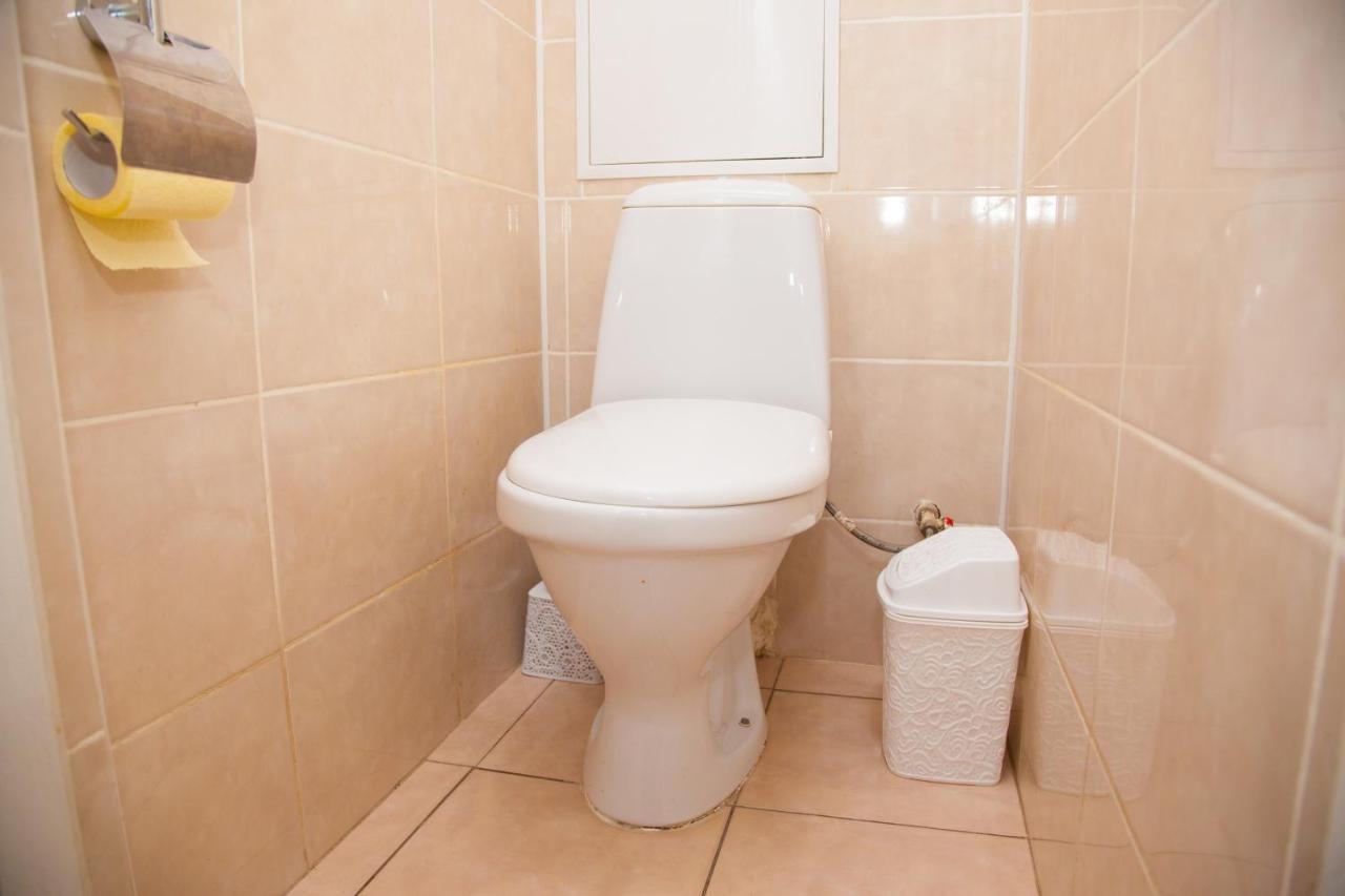 Semi Luxury Apt On Yatsenka 8 Near Intourist Hotel Zaporizhia Buitenkant foto